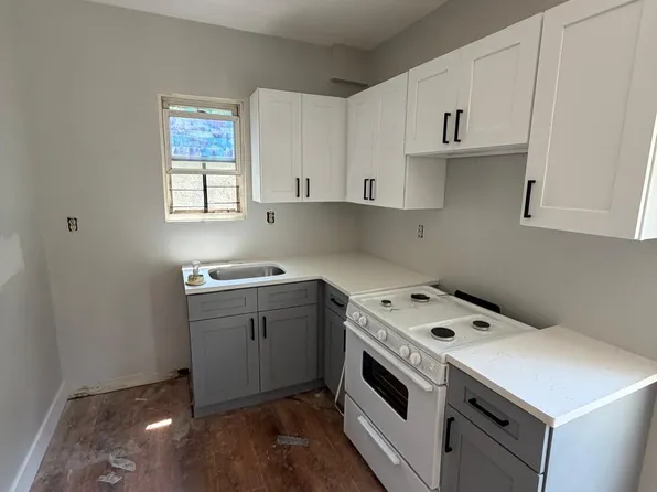 147 Roff St, Staten Island, NY