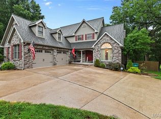 262 Maple Ridge Dr, Farmington, MO 63640