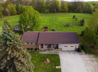 8266 Burpee Rd, Grand Blanc, MI 48439