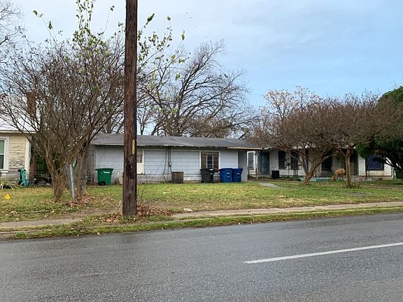 3rd image of 2406 W Southcross Blvd