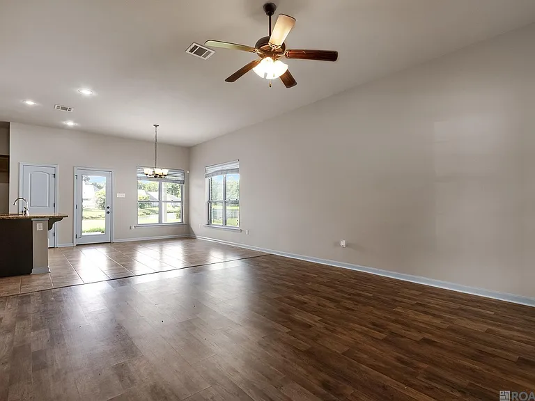 8671 Summer Grove Ave — Photo 4
