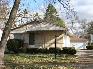 3119 Peoria St, Steger, IL