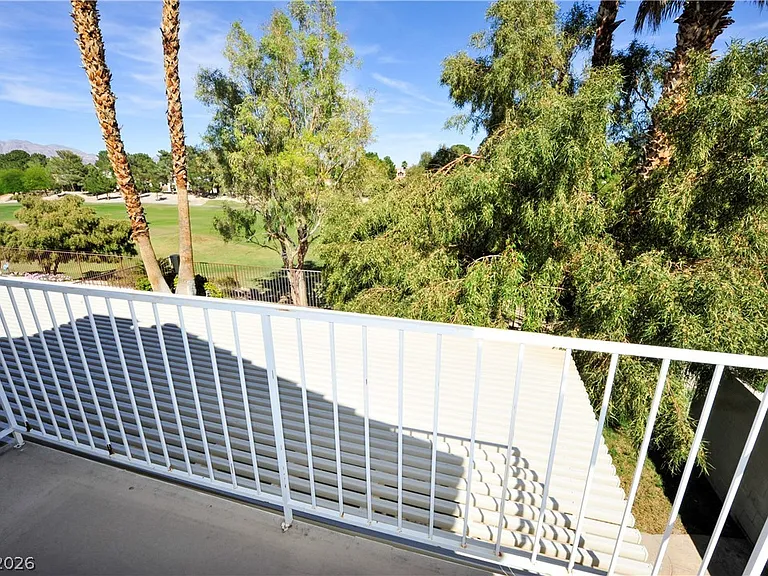 5432 Royal Vista Ln — Photo 37