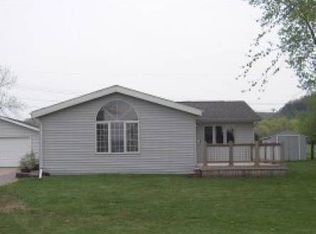 N1698 Lake Rd, Stoddard, WI 54658