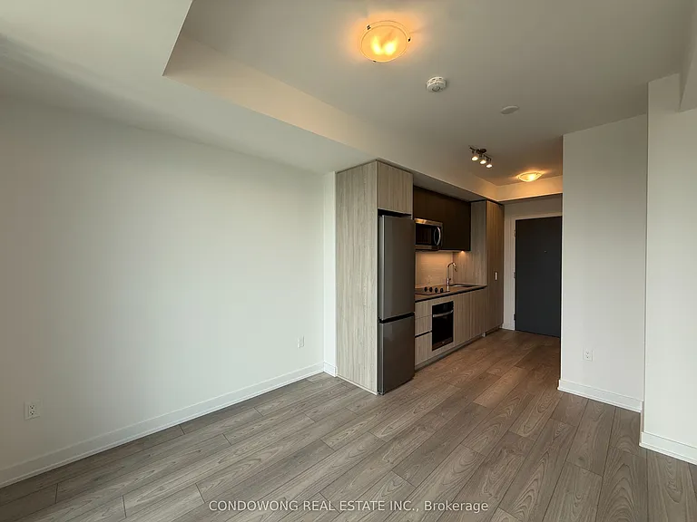 5858 Yonge St #3211 — Photo 1