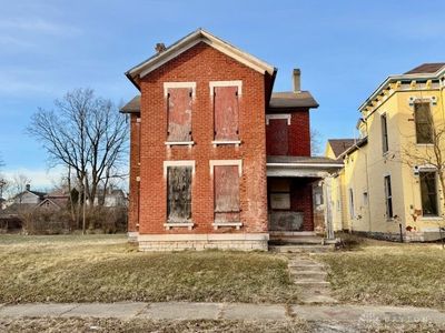 1507 W 2nd St, Dayton, OH 45402