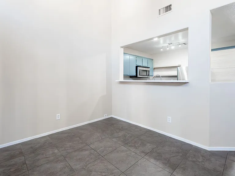 9688 Belle Regal St — Photo 20