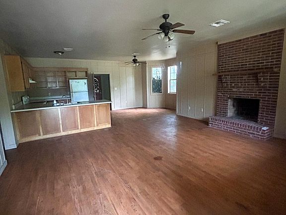 4th image of 341 Old Transfer Rd