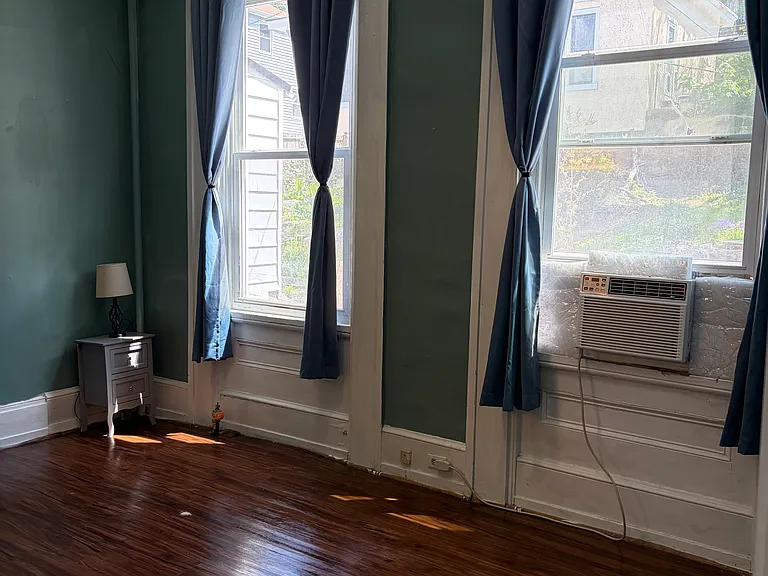 605 Mahantongo St #1 — Photo 16
