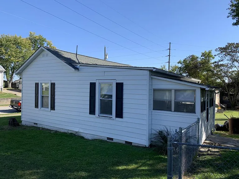 34 Ashlawn Dr — Photo 7