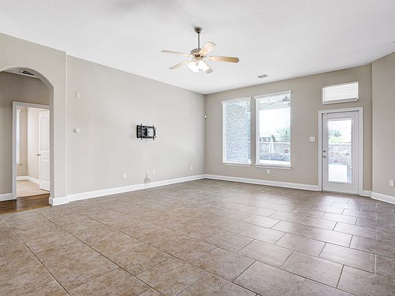3rd image of 5723 Cypress Dawn