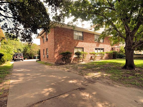 2nd image of 4714 Oakshire Dr APT 3