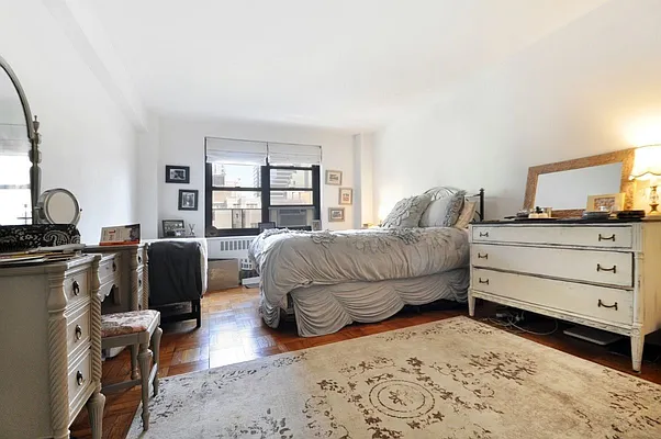 Rented by Compass | media 14