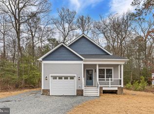 312 9th St, Colonial Beach, VA 22443