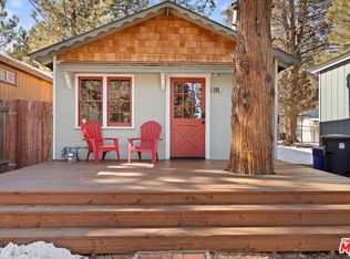 548 Spruce Ln, Sugarloaf, CA 92386