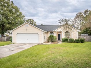 104 Hazelton Ct, Goose Creek, SC 29445