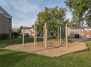 1965 W Riverside Blvd APT 103, Rockford, IL 61103