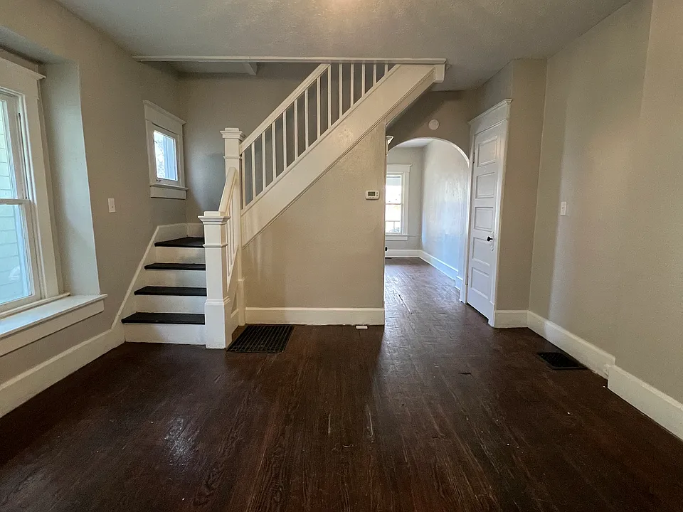 417 N Linwood Ave #417