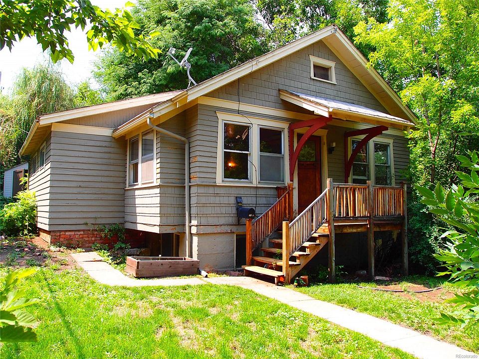 1st image of 1625 Lincoln Pl