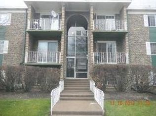 1505 N Windsor Dr APT 105, Arlington Heights, IL 60004