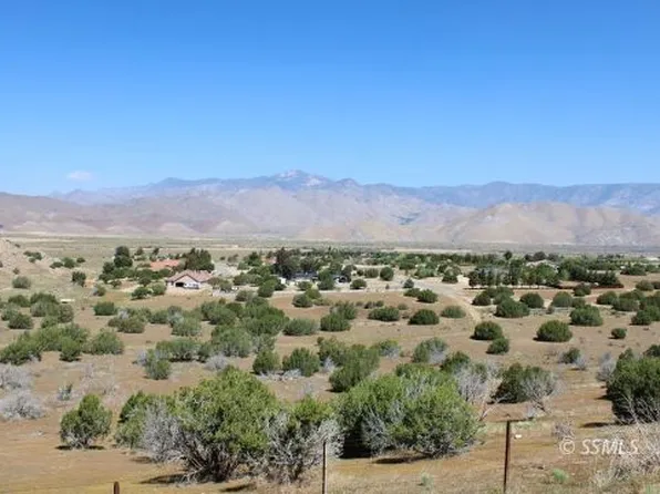 4501 Juniper Ln, Lake Isabella, CA 93240