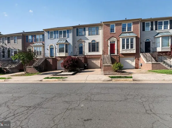 46922 Rabbitrun Ter, Sterling, VA 20164