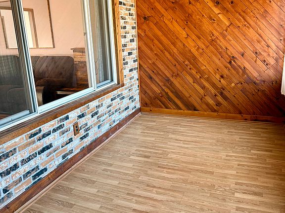 2nd image of 3251 N Osage Ave #1