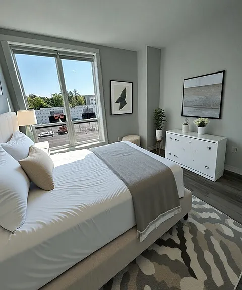Residences at Sharon Gallery — Photo 84