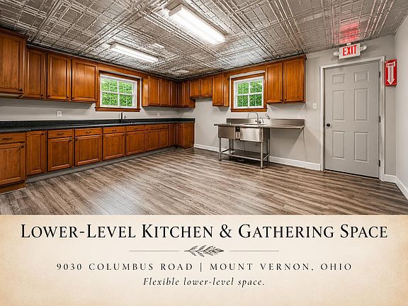 3rd image of 9030 Columbus Rd