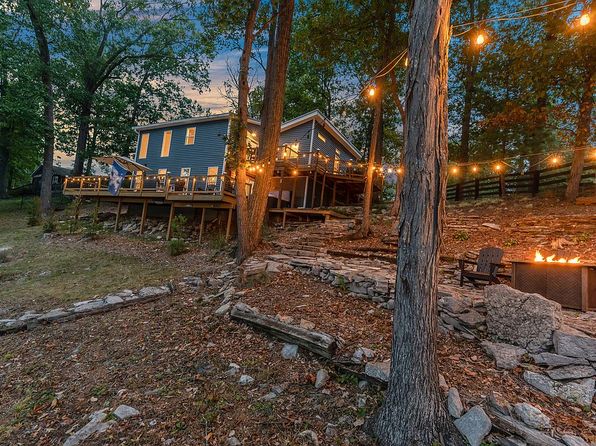 685 Herrington Woods