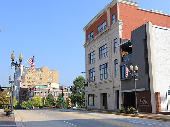 2nd image of 300 S Gay St #301