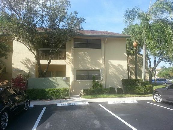 2nd image of 4418 NW 20th St #466