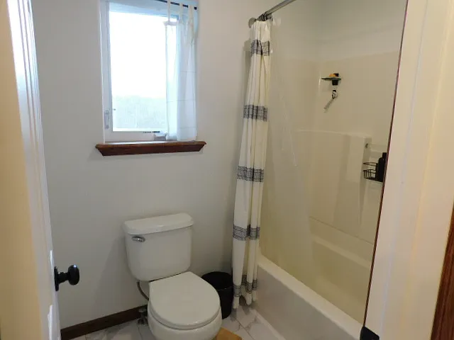 7300 N Esther Dr — Photo 24