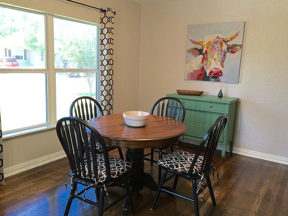 1st image of 126 Jade Dr