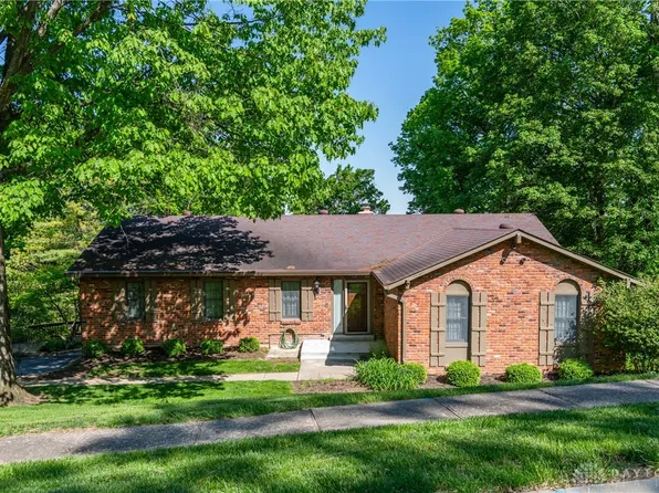 5562 Red Oak Ct, Fairfield, OH 45014