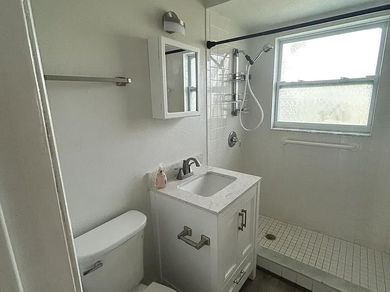 240 Colonia Ln E #240 — Photo 12