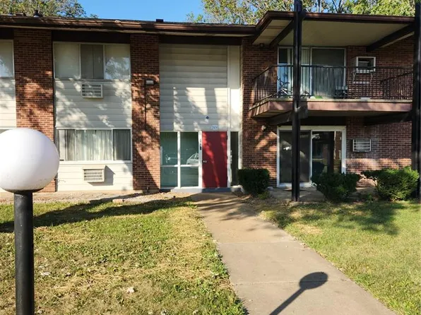 7450 Sieloff Dr APT B, Hazelwood, MO 63042