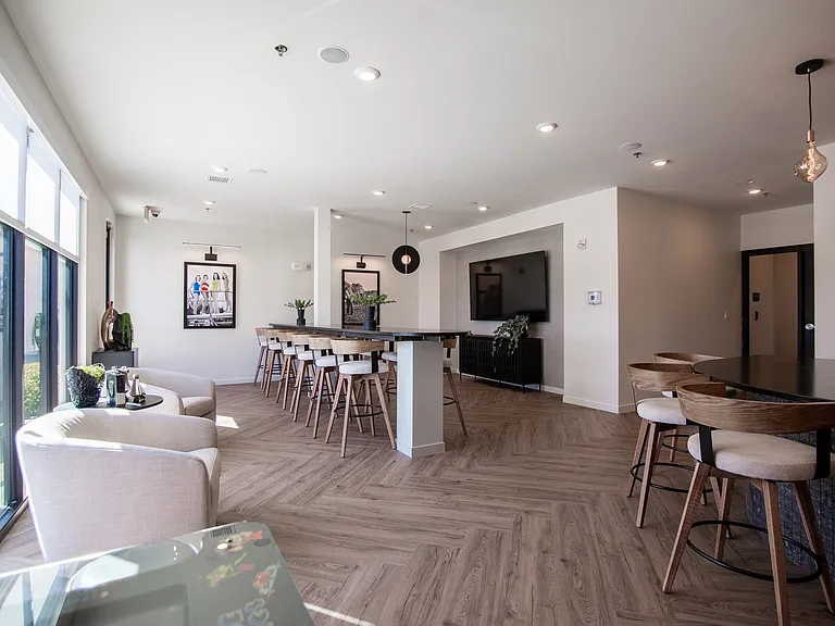 The Earl Apartments Party Room