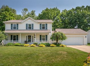 15832 N Laguardia Pkwy, Strongsville, OH 44136