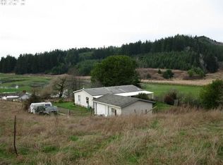 94542 Willanch Ln, North Bend, OR 97459