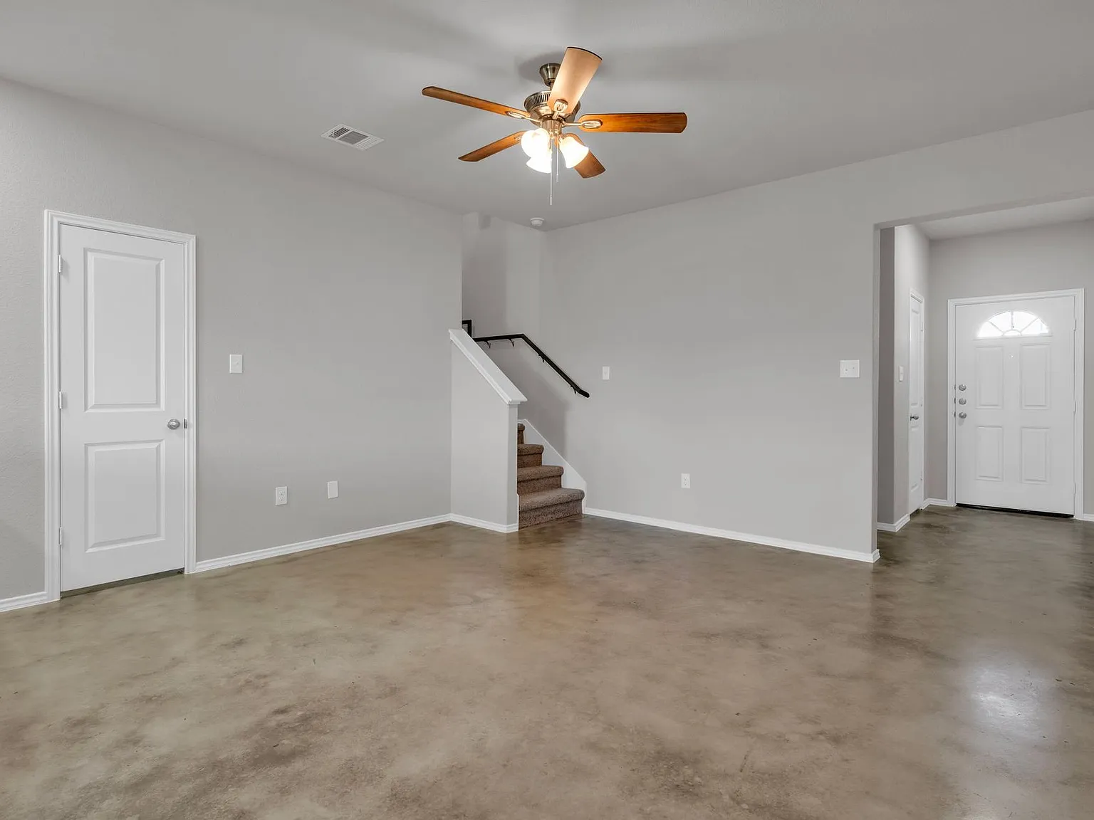 9903 Grove Mist — Photo 4