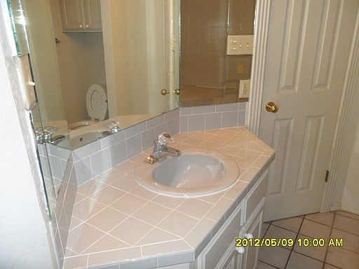4th image of 501 NW Fairway Villa Pl APT 3