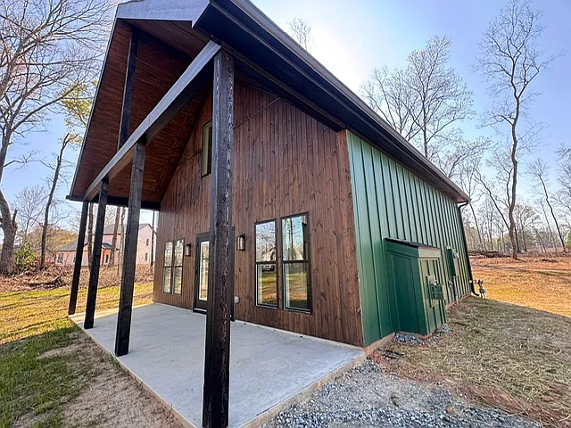 424 Fowler Rd — Photo 9