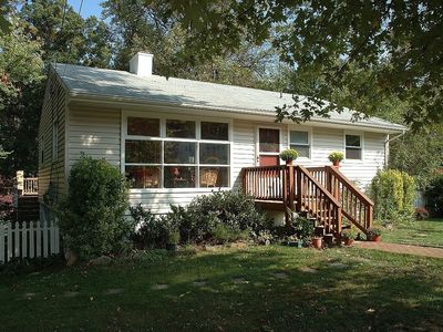 6452 Maplewood Dr, Falls Church, VA, 22041