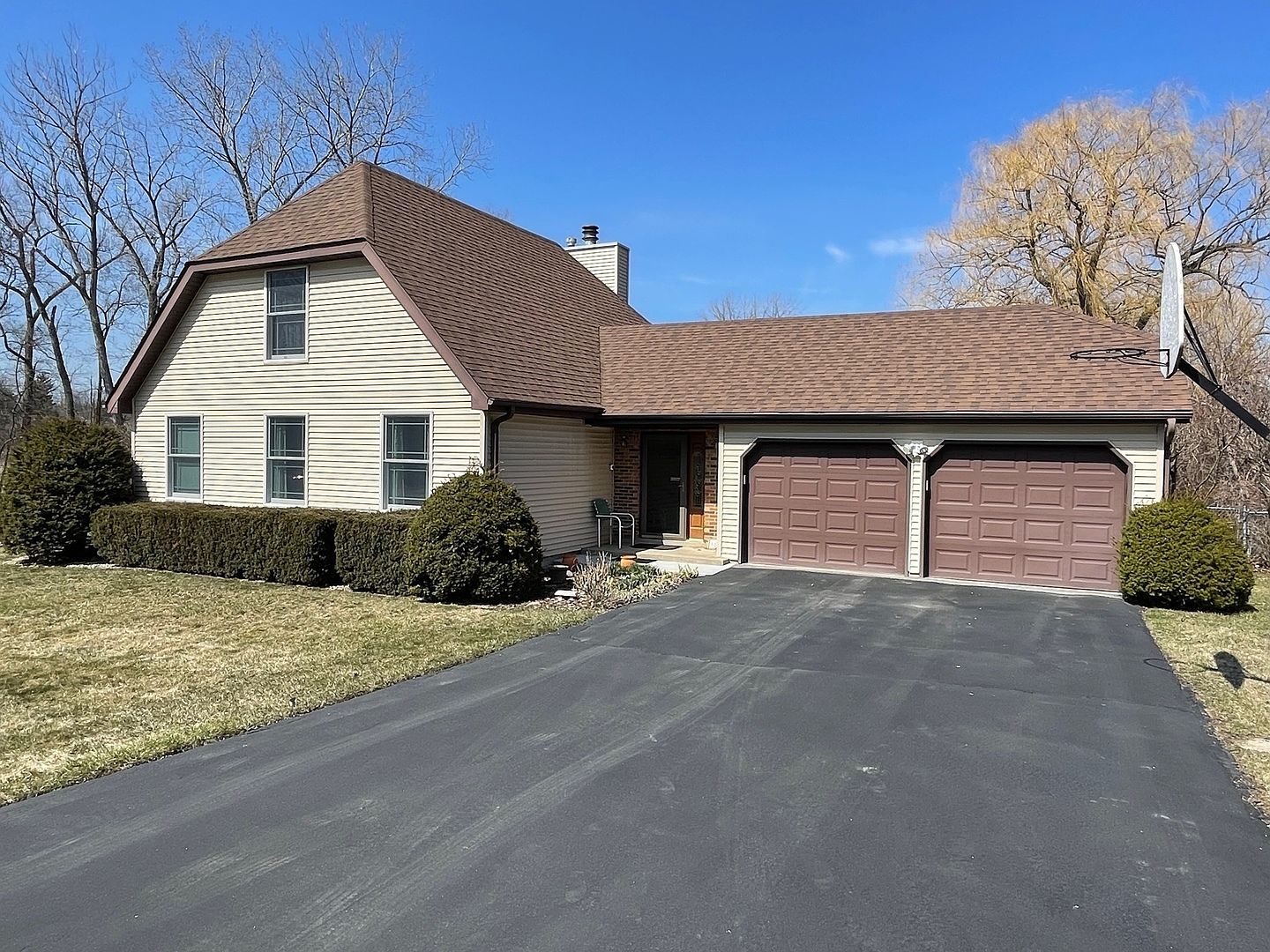 1804 Elmwood Dr, Lindenhurst, IL 60046 Zillow