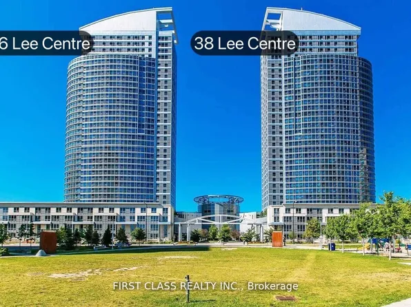 36 Lee Centre Dr, Toronto, ON