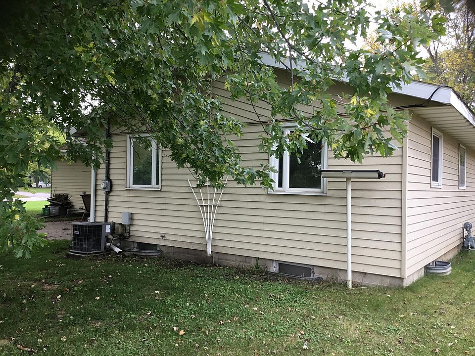 2nd image of 1108 29th Ave N