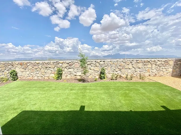 6880 Electra Ave — Photo 8