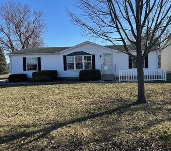 701 Marlon St, Marshall, IL, 62441