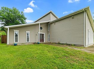 515 Hillcrest Cir, Hawesville, KY 42348